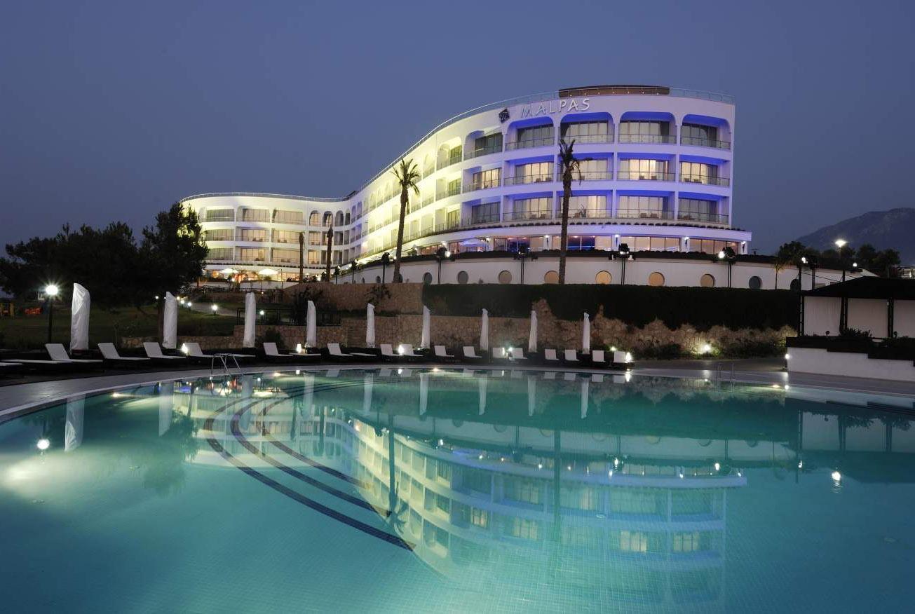 Malpas Hotel Saint Epiktitos Exterior foto